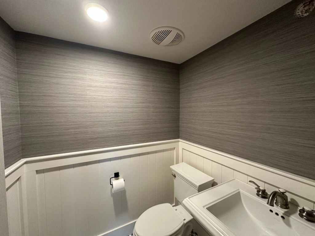 Commercial Wallpaper Installation service in Orlando FL