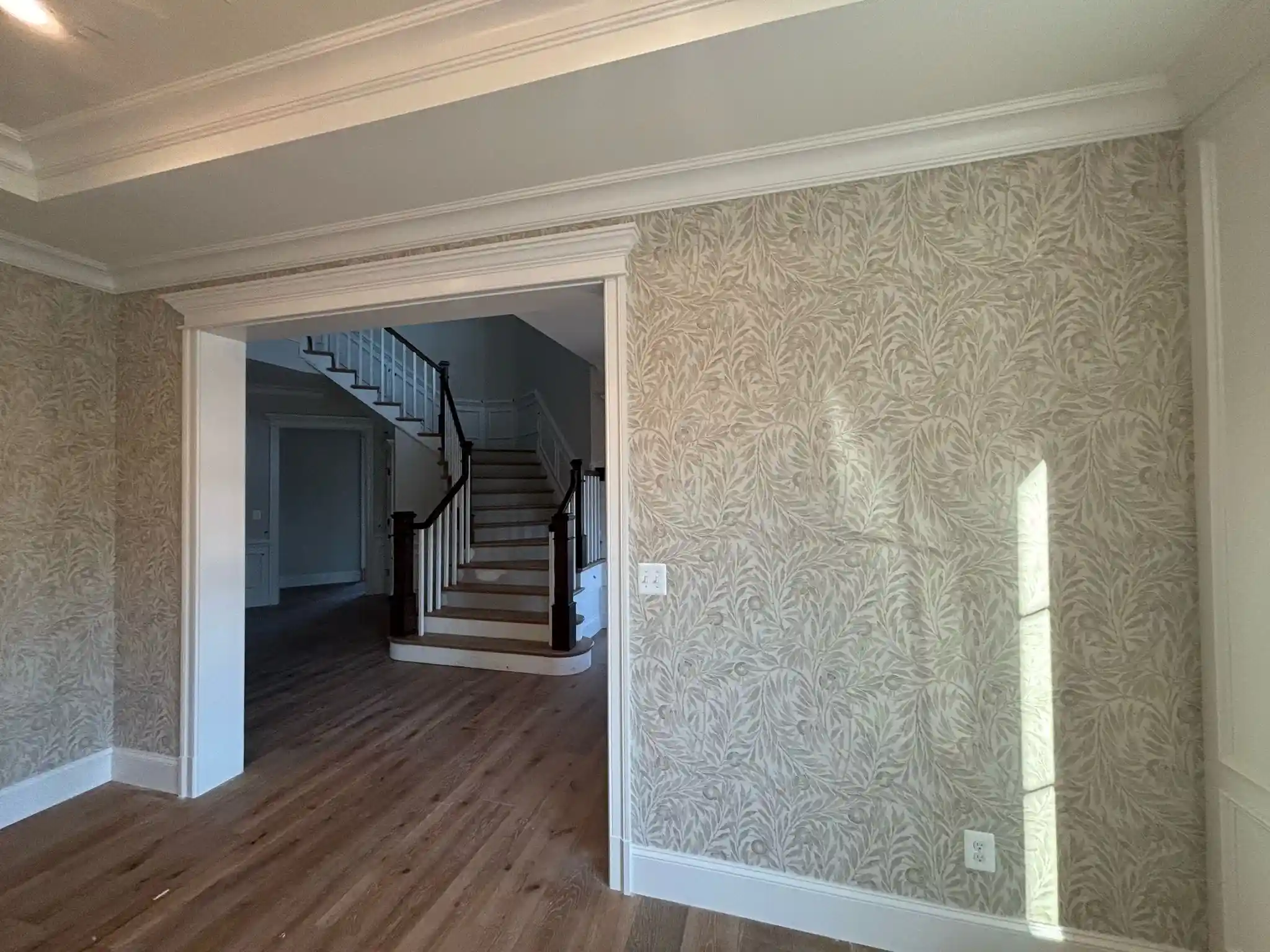 Residential Wallpaper Installation in Orlando FL