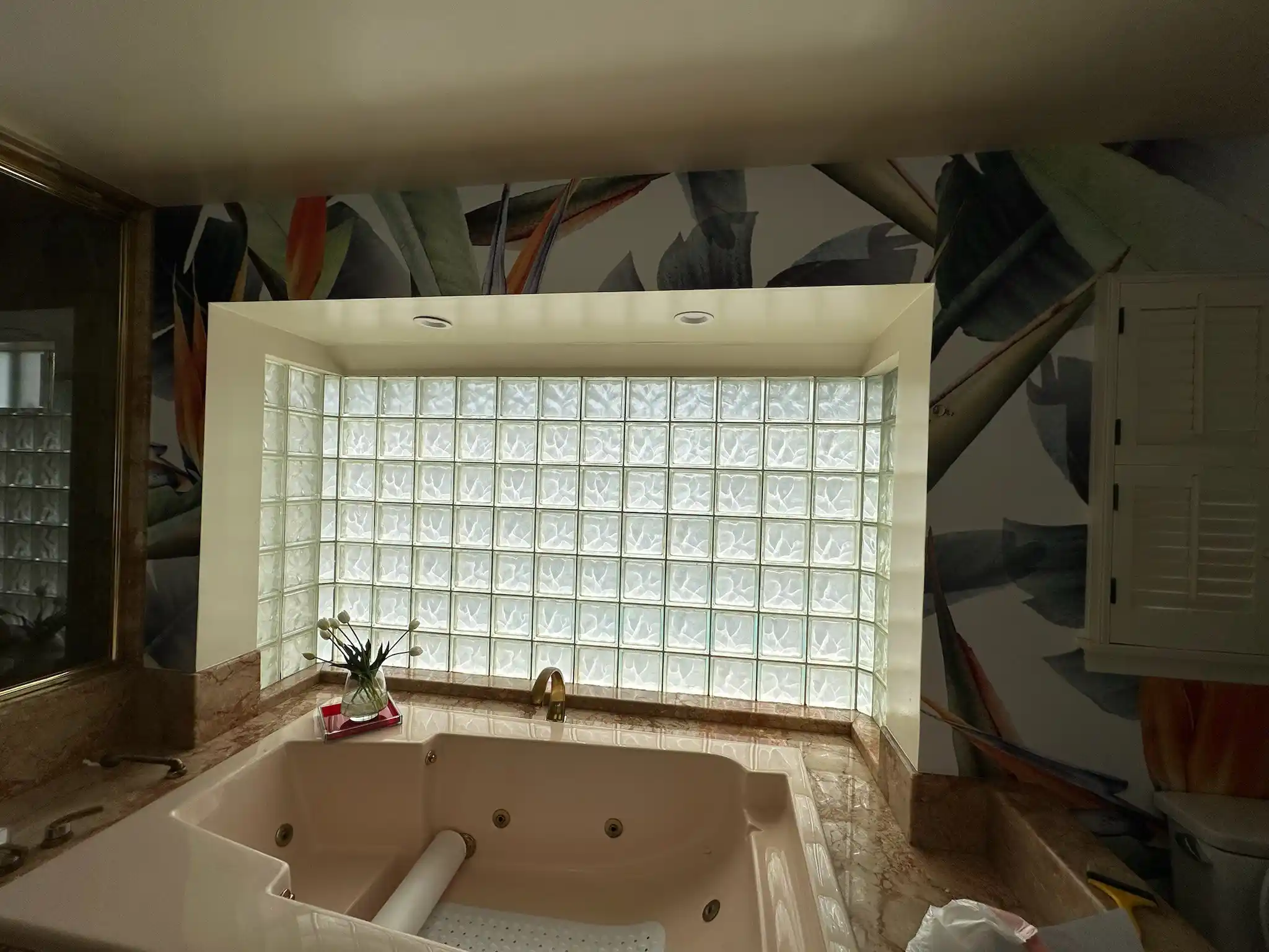 Wallpaper installation in Sanford FL